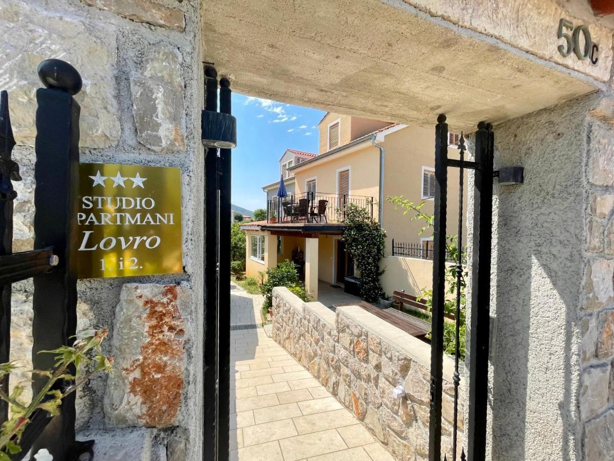 Lovro #1 & #2 Apartments Cres Exterior photo